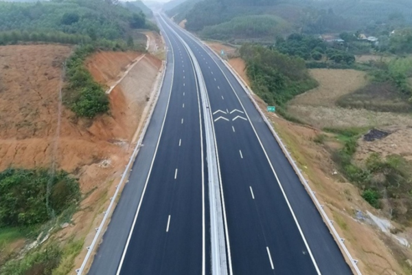 Tiếp tục đầu tư tuyến cao tốc đầu tiên tại Hà Giang